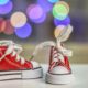Kleine Schuhe, große Schuhe